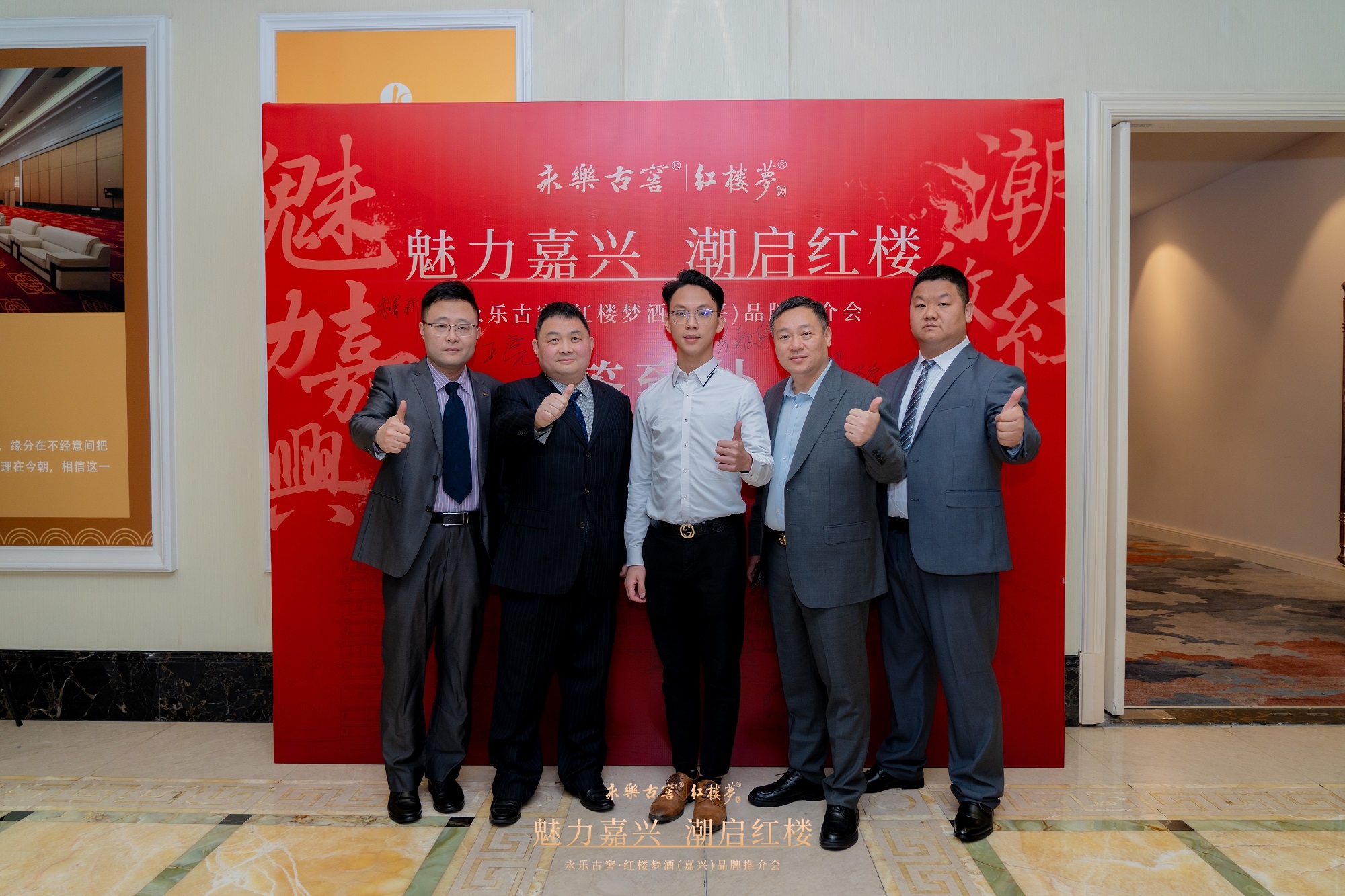 TAI01801-opq3521652990.jpg